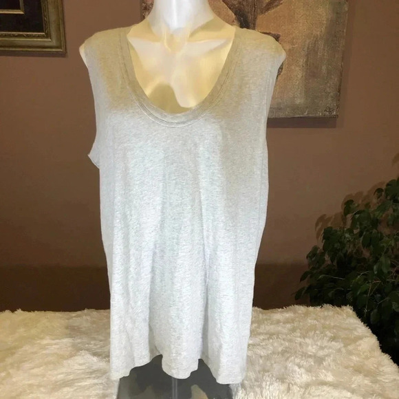 🌸NEW🌸 Caslon Scoop Neck Tank Top - Picture 1 of 5